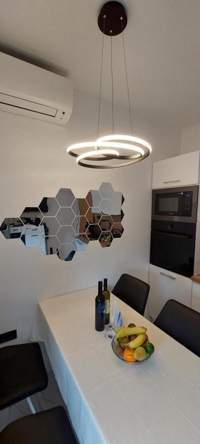 Apartman Perunika Selce Exterior foto
